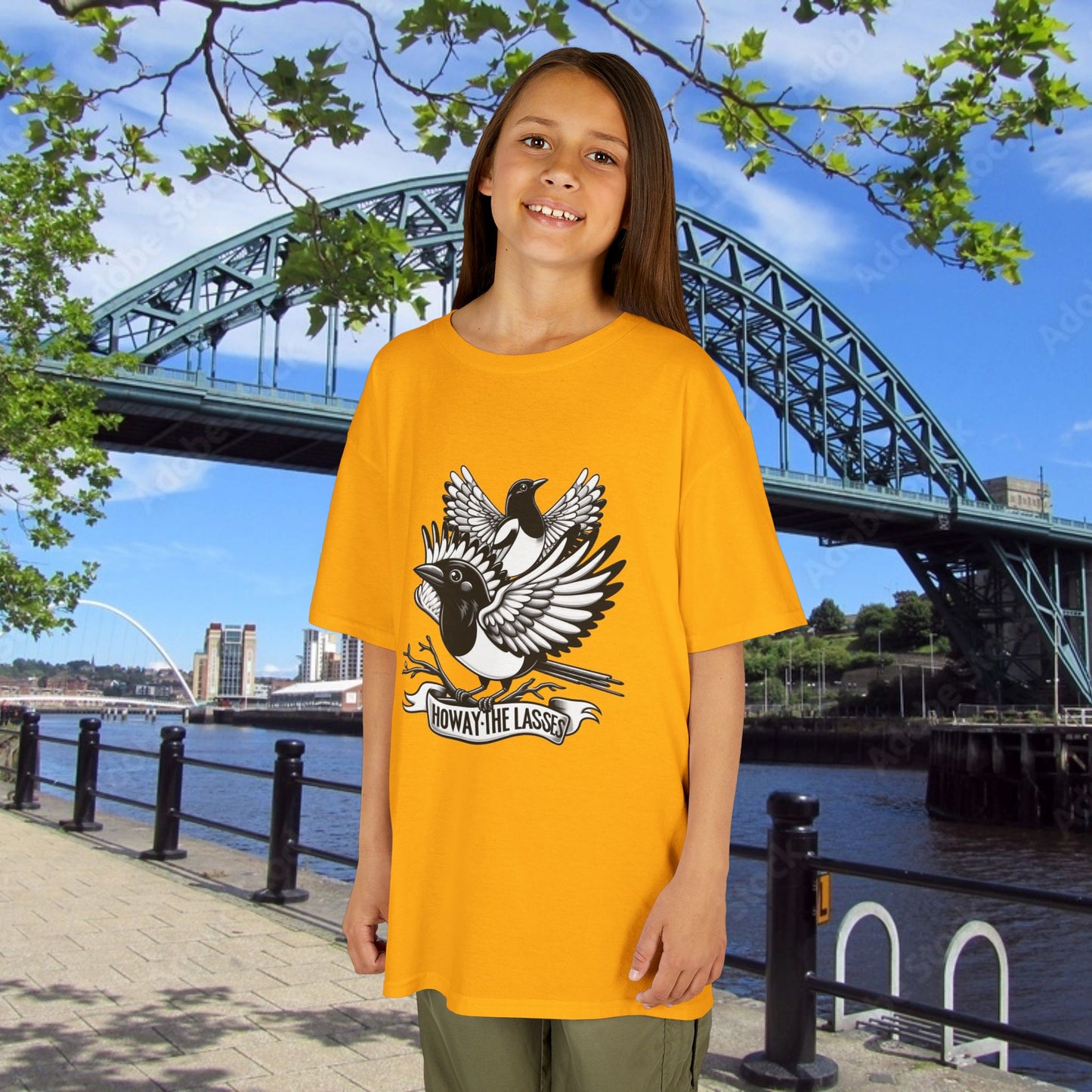 Newcastle United Howay The Lasses B&W (Twin Mags) Kids Tee