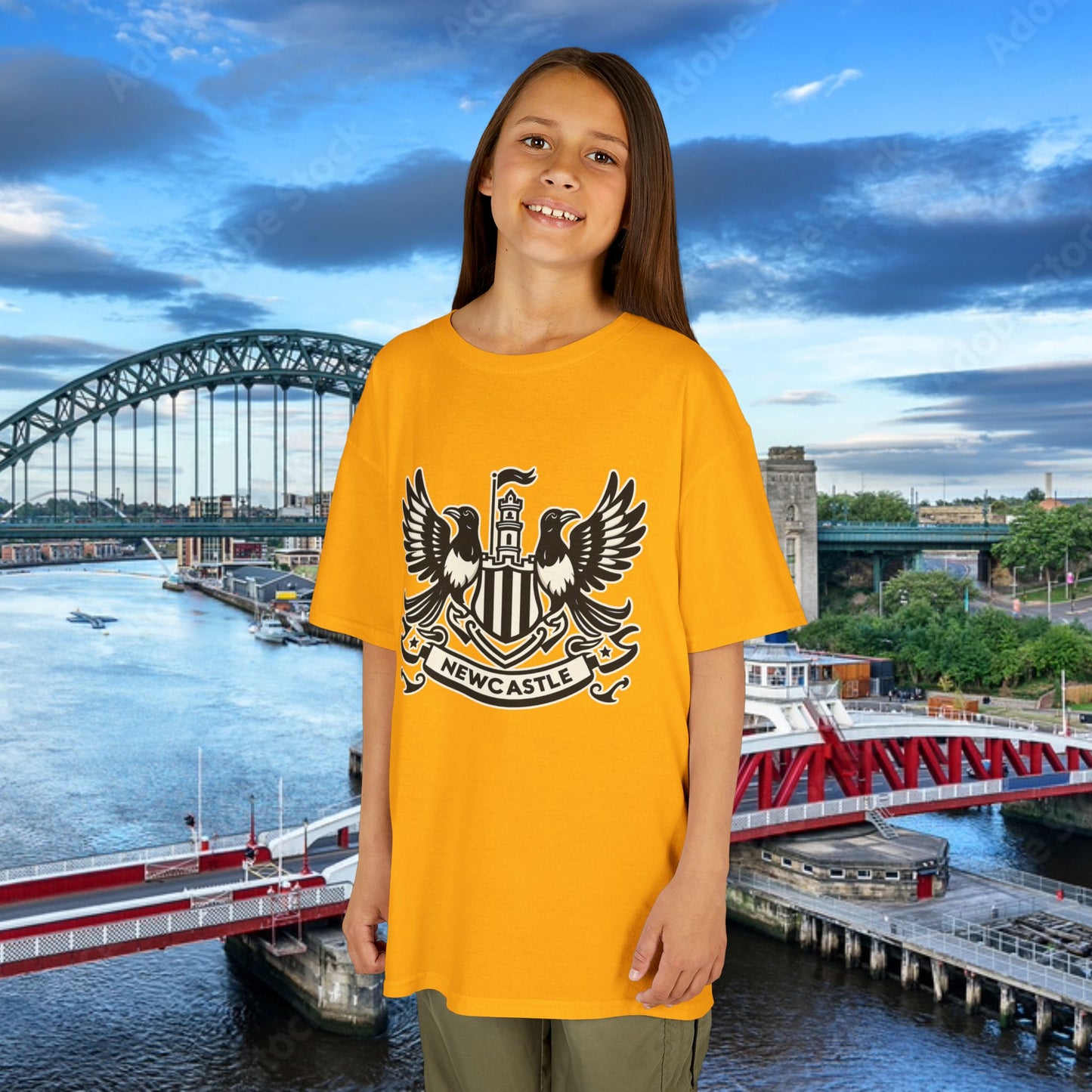Newcastle United B&W Crest Kids Tee