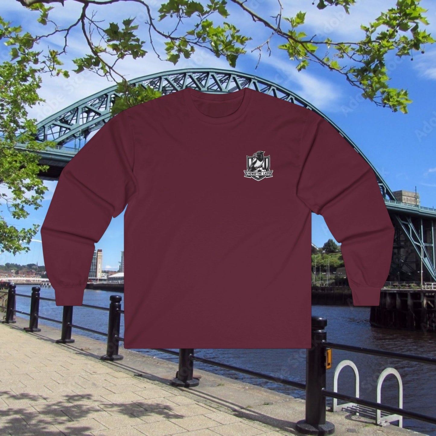 Newcastle United B&W Crest Howay Long Sleeve Tee