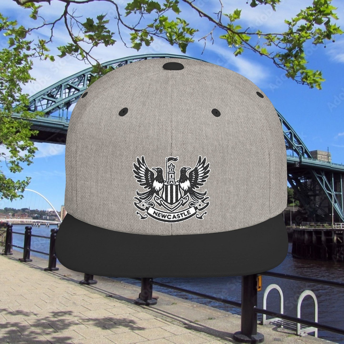 Newcastle United B&W Crest Flat Bill Snapback