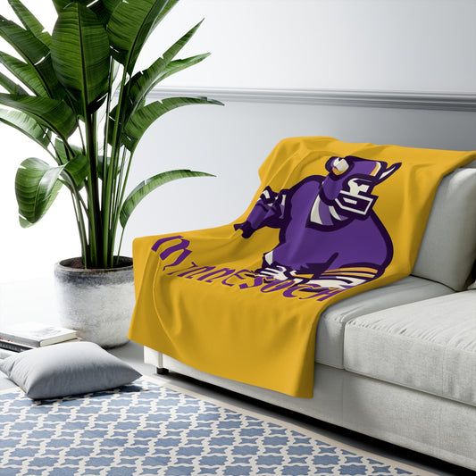 Minnesota Football QB Sherpa Fleece Blanket