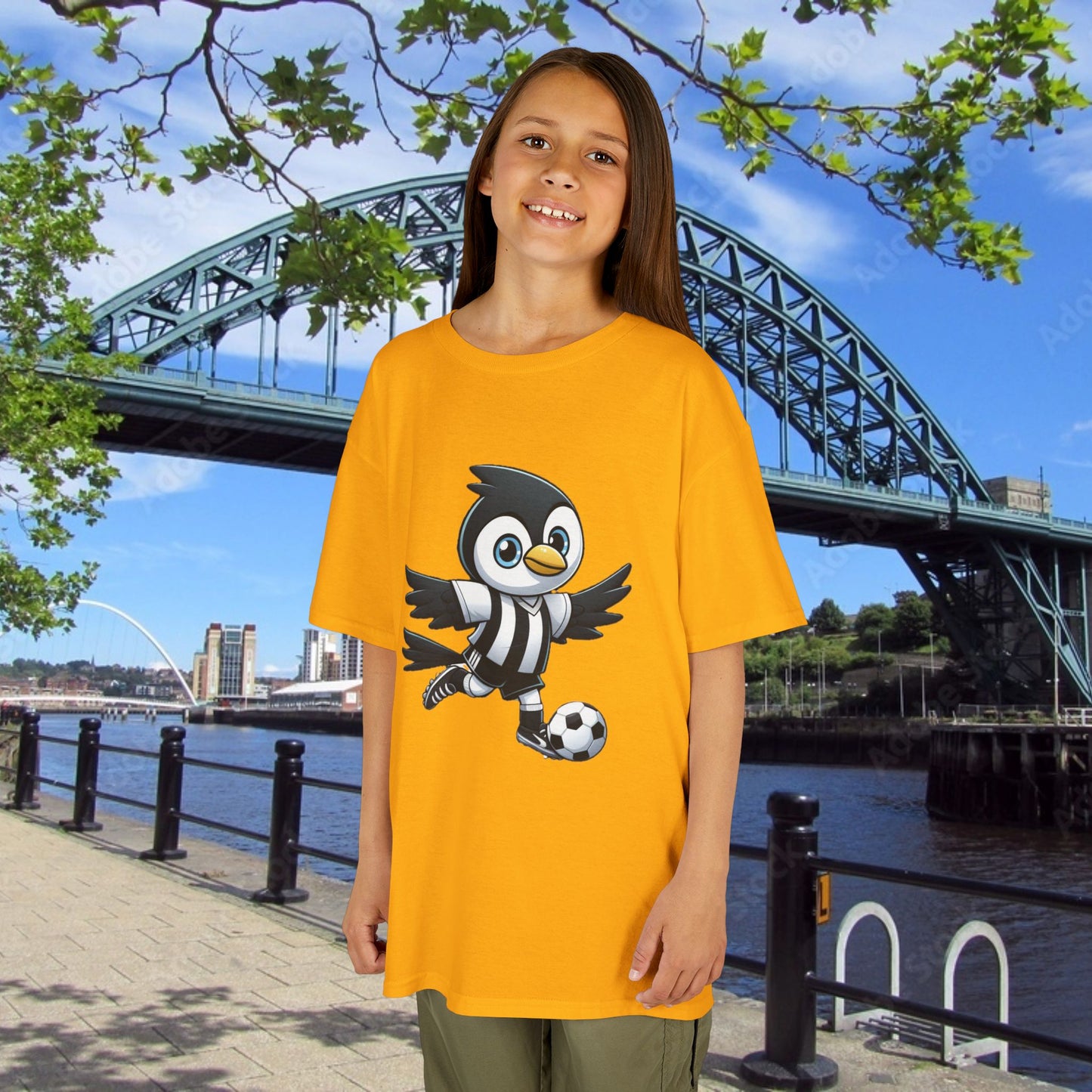 Newcastle United Mini Mag Flying Kids Tee