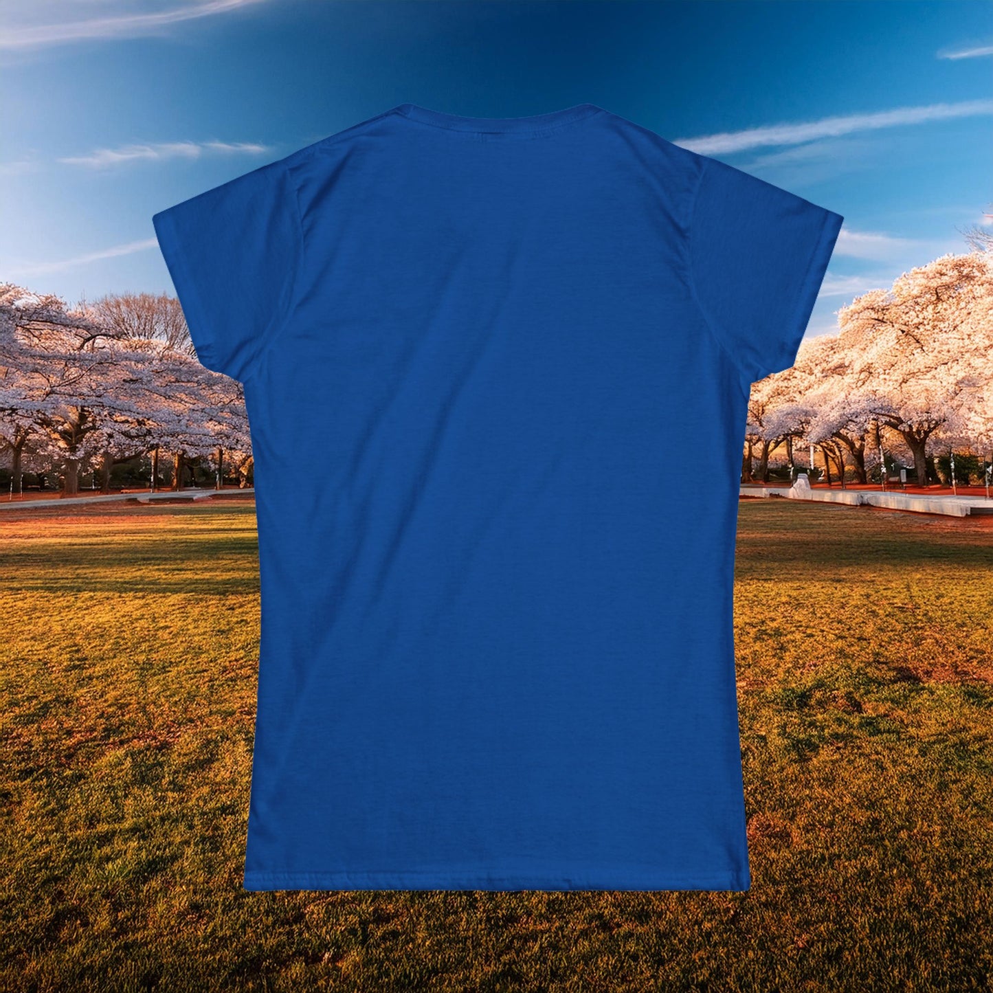 DC United Crest Women's Softstyle Tee