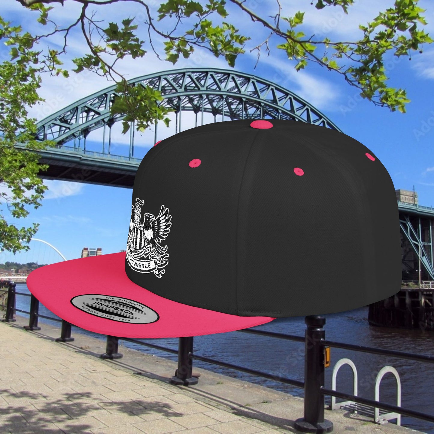 Newcastle United B&W Crest Flat Bill Snapback