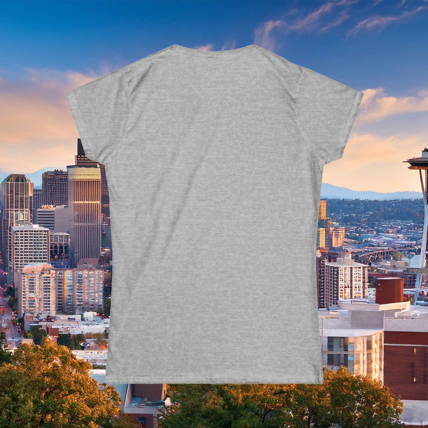 Seattle Football Crest Women's Softstyle Tee