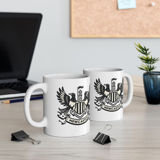 Newcastle United B&W Crest Ceramic Mugs (11oz\15oz)
