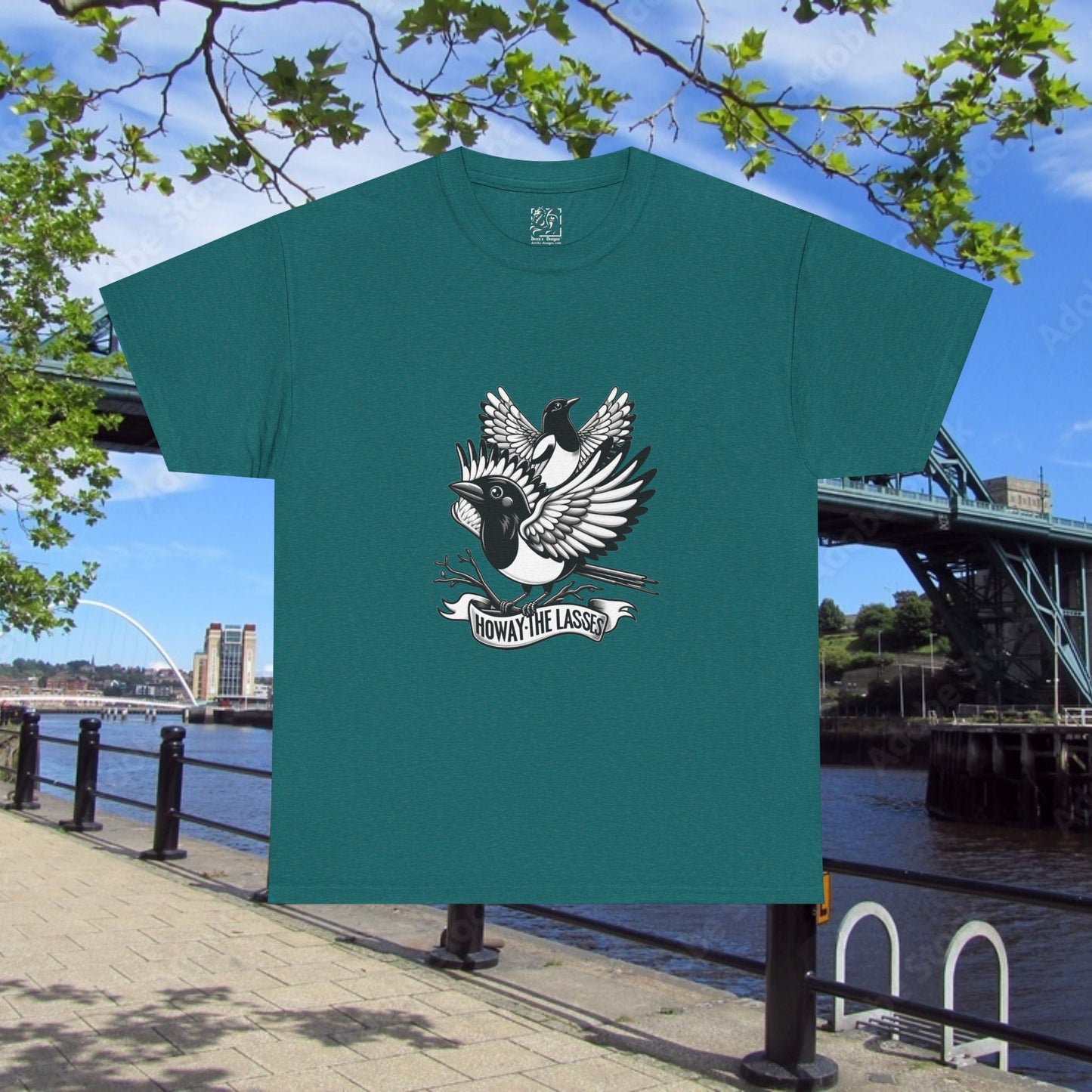 Newcastle United Howay The Lasses B&W (Twin Mags) Tee