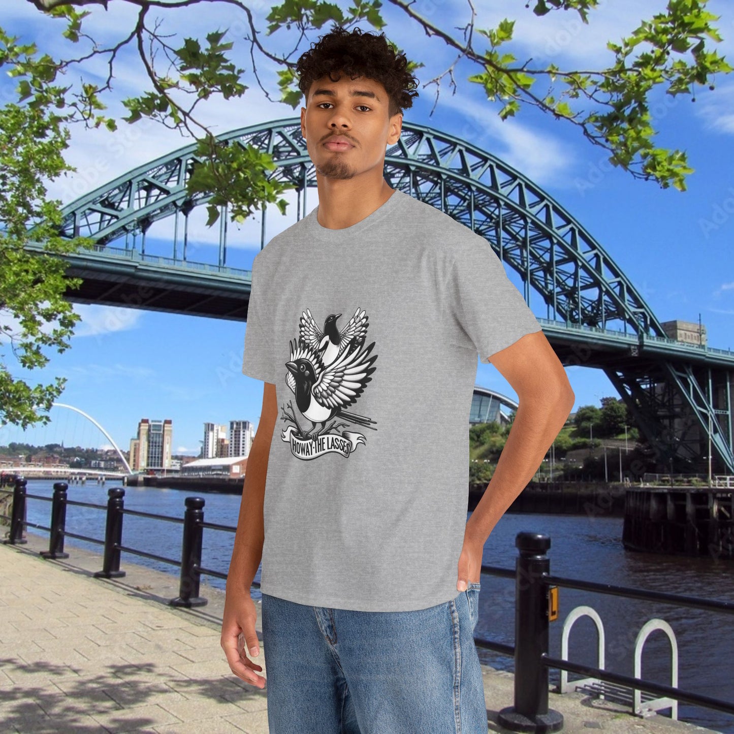 Newcastle United Howay The Lasses B&W (Twin Mags) Tee