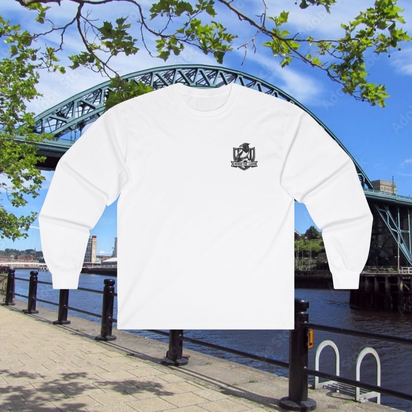 Newcastle United B&W Crest Howay Long Sleeve Tee
