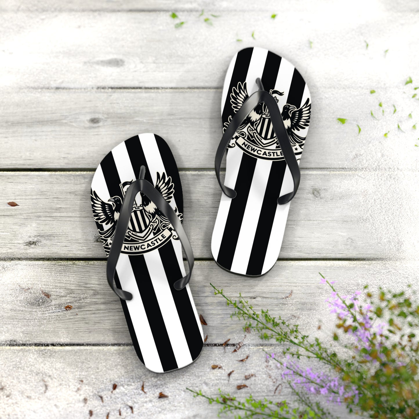 Newcastle United B&W Crest Flip Flops