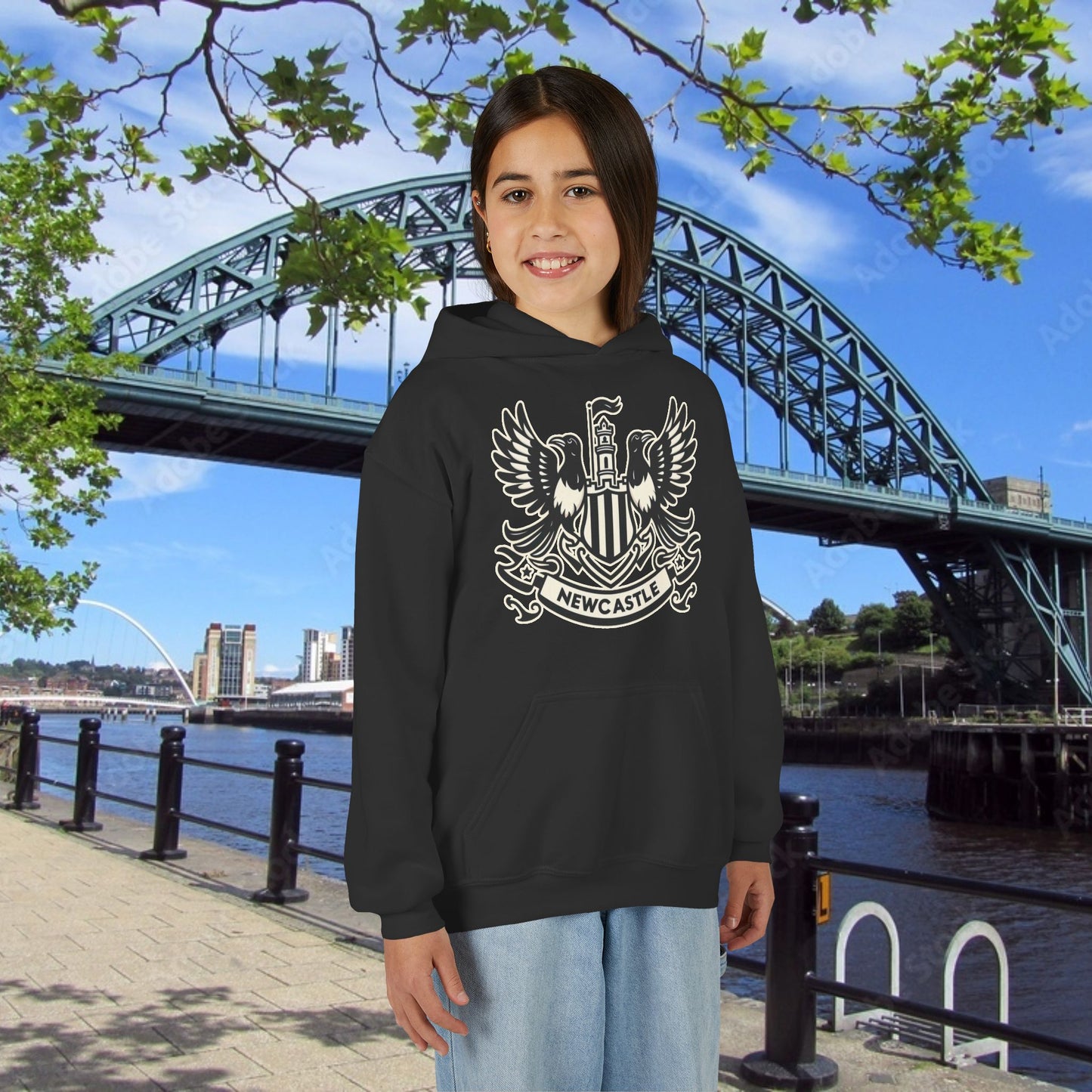 Newcastle United B&W Crest Youth Hoodie