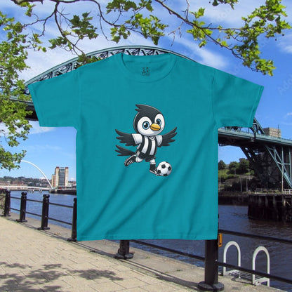 Newcastle United Mini Mag Flying Kids Tee